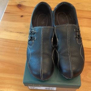 Clarks Bendables - Size 11